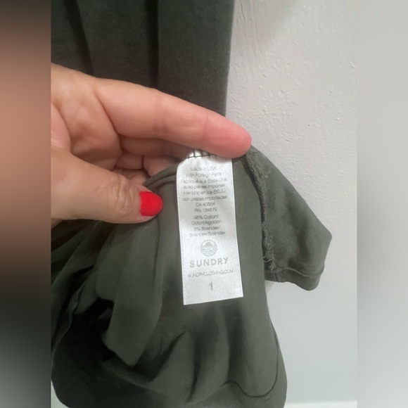 NWT Sundry olive green knit shirt dress size 1 - Picture 4 of 4